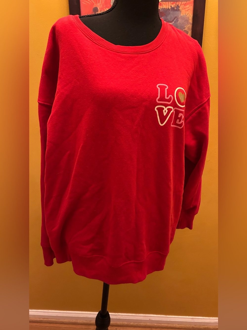 Women’s Valentine’s Day Love Chest Graphic Red Pullover Crewneck Sweatshirt Size